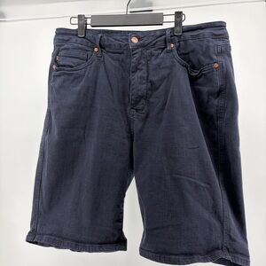 Judy Blue Los Angeles Women's Navy Bermuda Shorts Size 2X